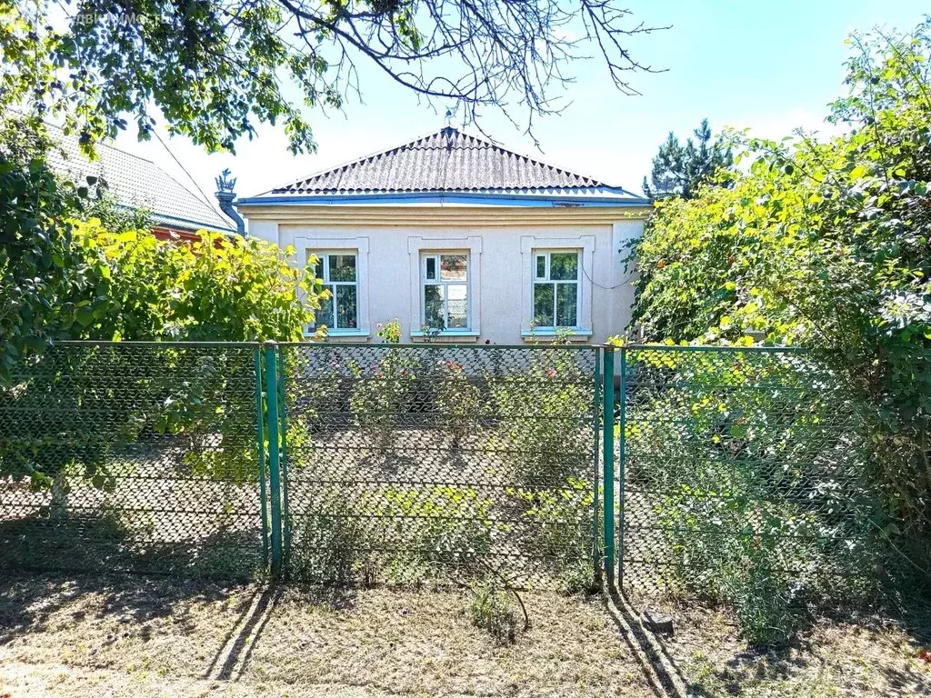 Дом в Ахтырский, улица Пархоменко (90 м) - Фото 1