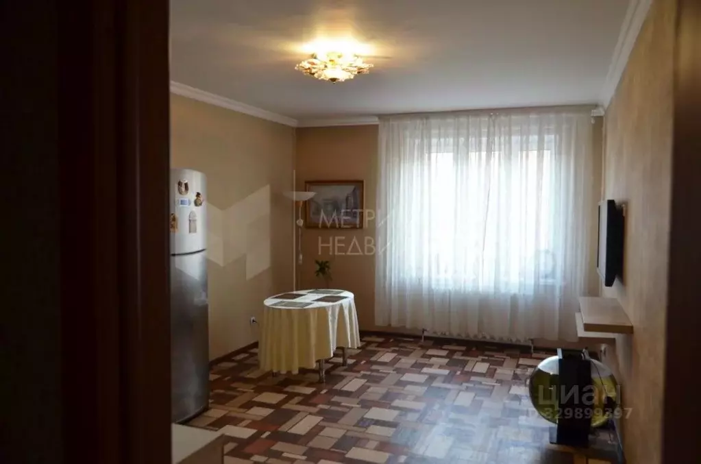 2-к кв. Тюменская область, Тюмень ул. Чернышевского, 2а (83.8 м) - Фото 1