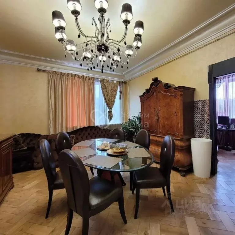 3-к кв. Волгоградская область, Волгоград ул. Дзержинского, 5 (75.8 м) - Фото 0