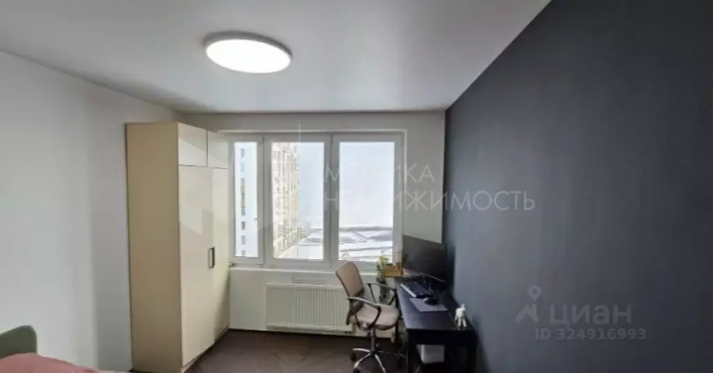 1-к кв. Тюменская область, Тюмень ул. Анатолия Клиндюка, 3 (34.5 м) - Фото 1