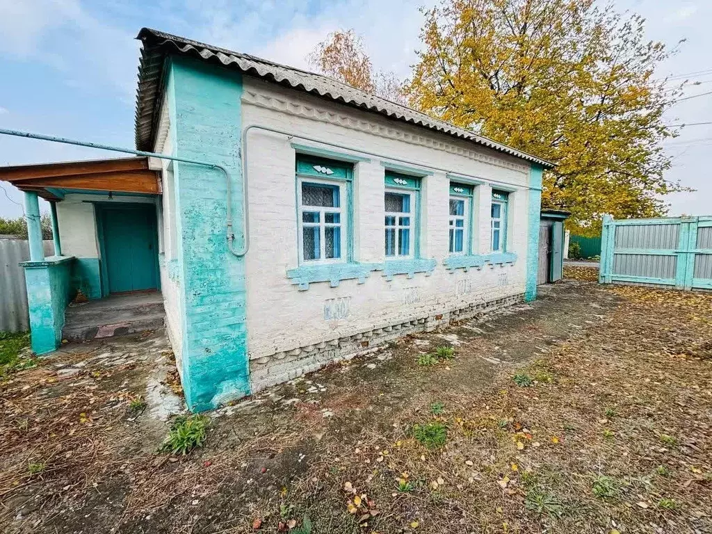 Дом в Белгородская область, Валуйский муниципальный округ, с. Шелаево ... - Фото 1