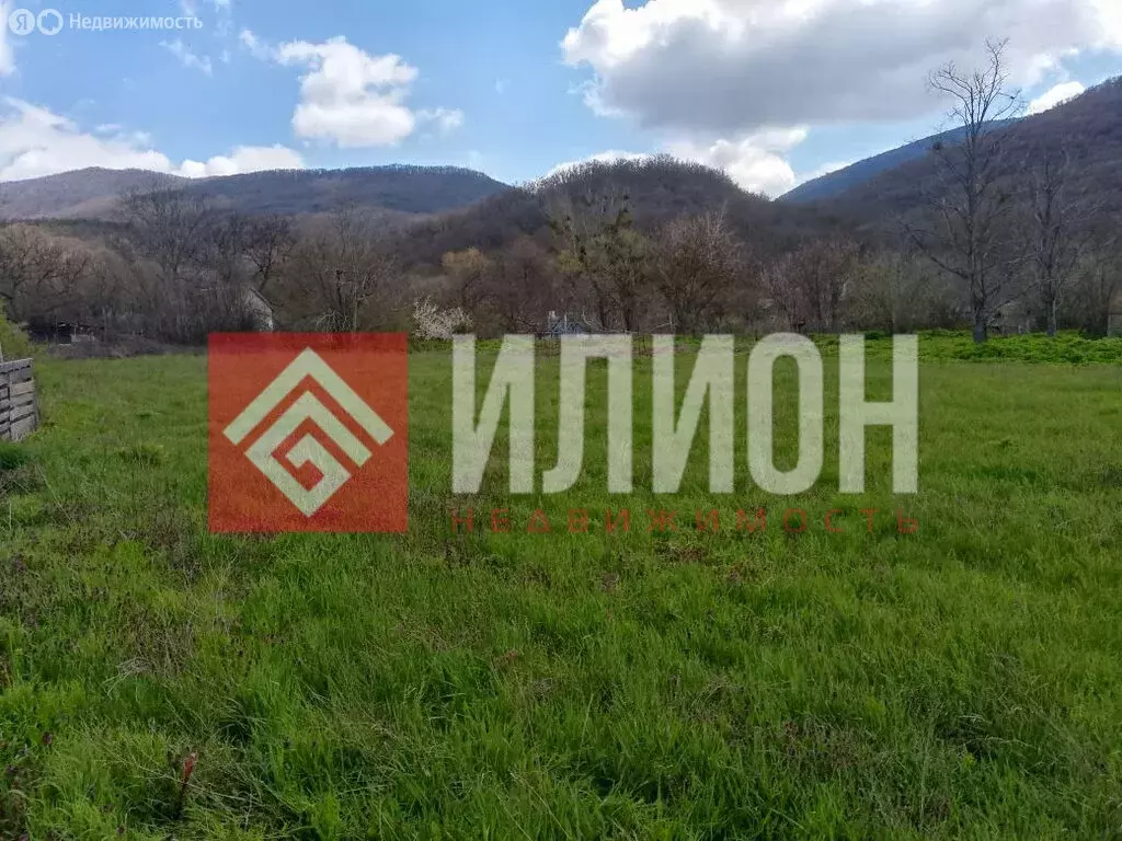 Участок в Белогорский район, село Земляничное (16 м) - Фото 2