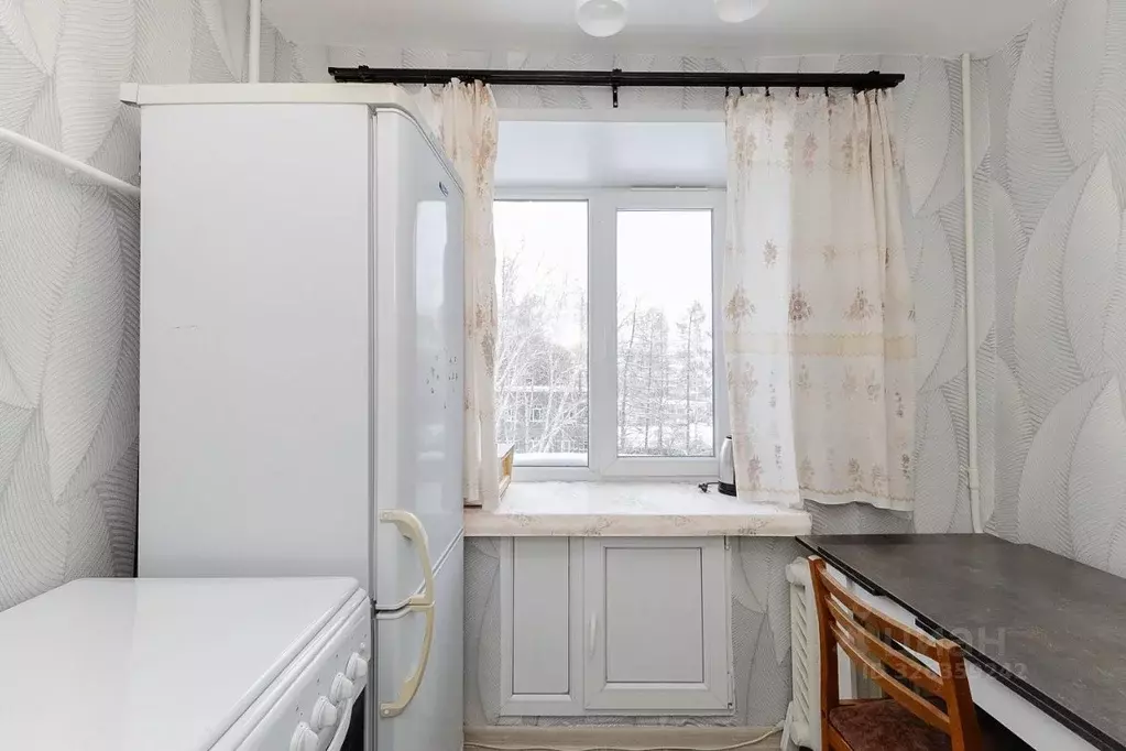 2-к кв. Свердловская область, Екатеринбург ул. Билимбаевская, 32 (45.0 ... - Фото 1