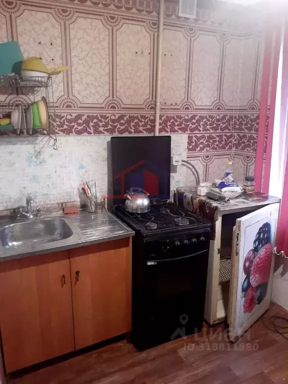 2-к кв. Белгородская область, Губкин Народная ул., 6 (40.0 м) - Фото 0