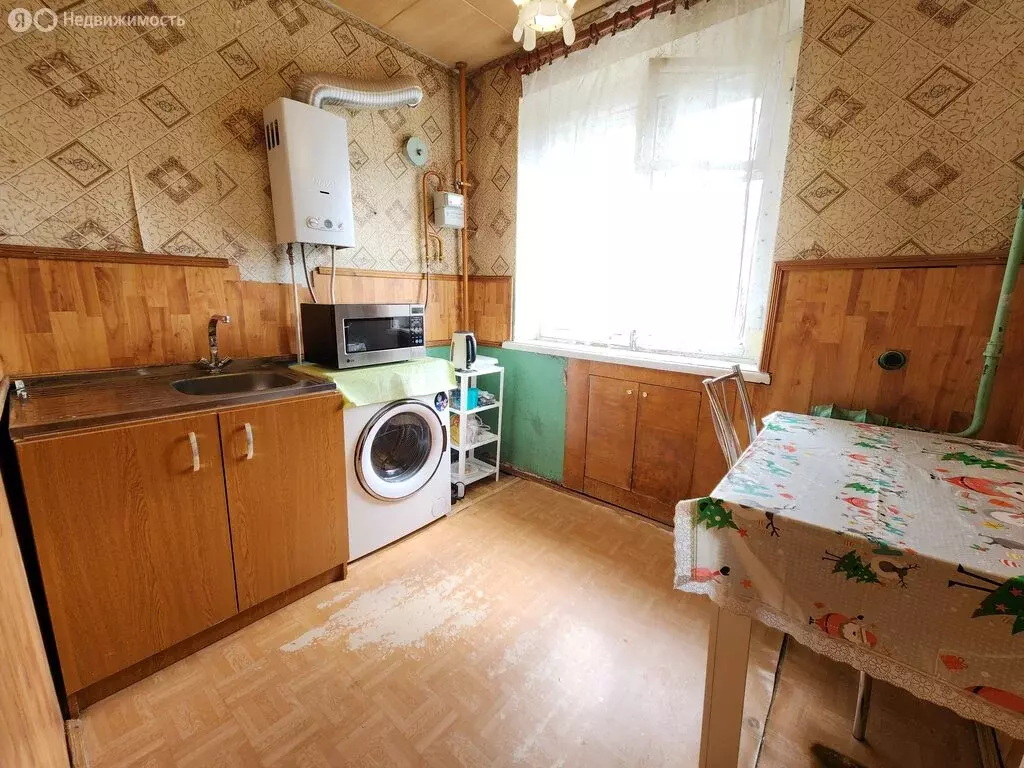 2-комнатная квартира: Великие Луки, Первомайская улица, 2 (44.2 м) - Фото 2