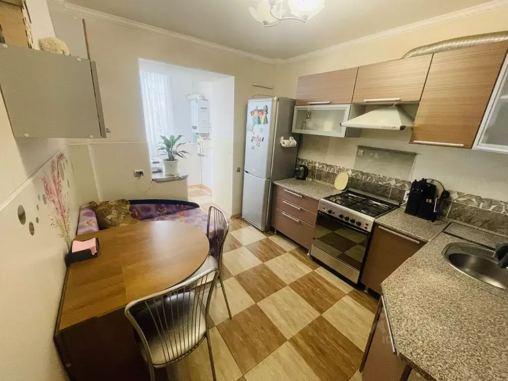 2-к кв. Астраханская область, Астрахань Боевая ул., 72к3 (61.0 м) - Фото 1