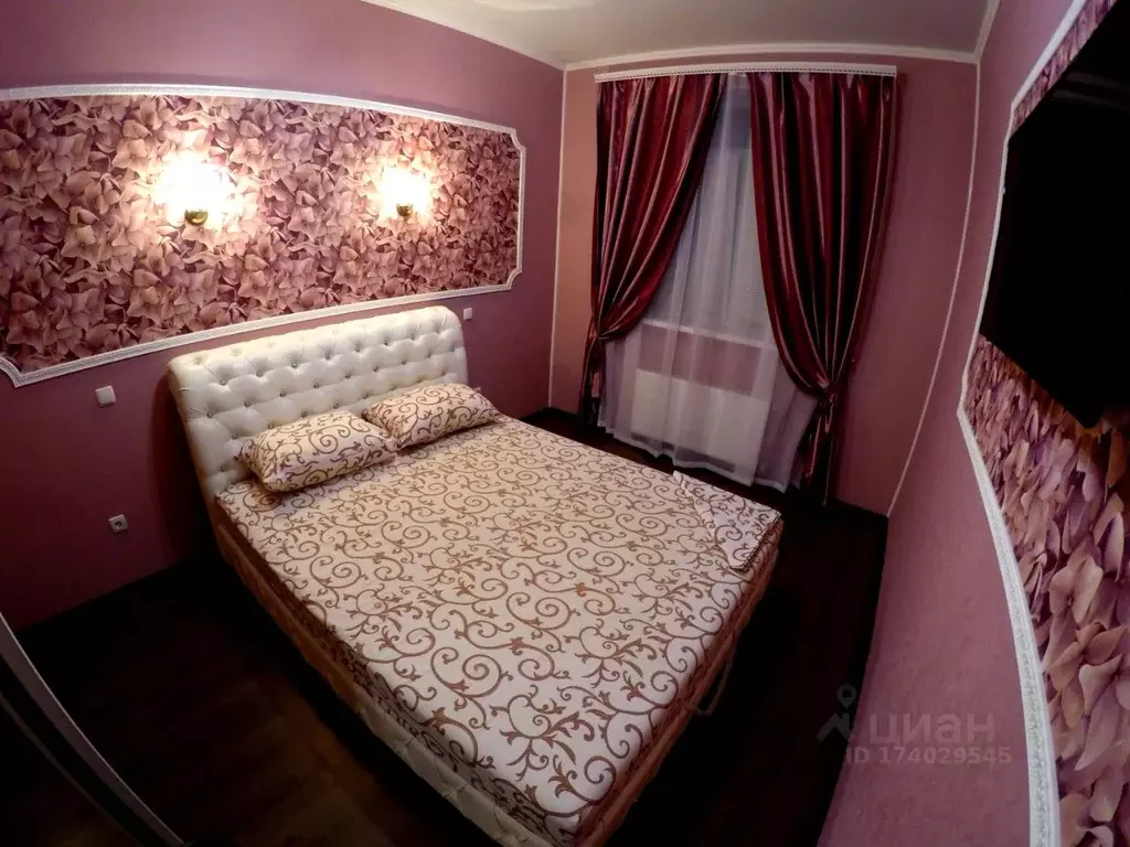 2-к кв. Крым, Симферополь ул. Крейзера, 14В (55.0 м) - Фото 0