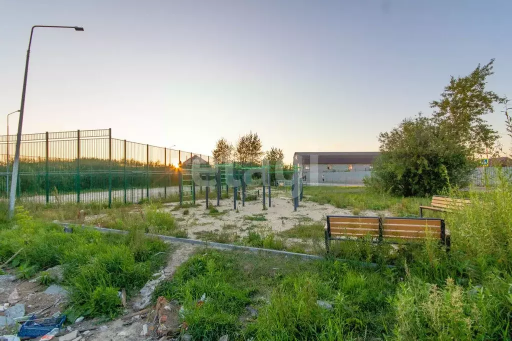 Участок в Тюменская область, Тюмень Геолог-3 садовое товарищество, ул. ... - Фото 1