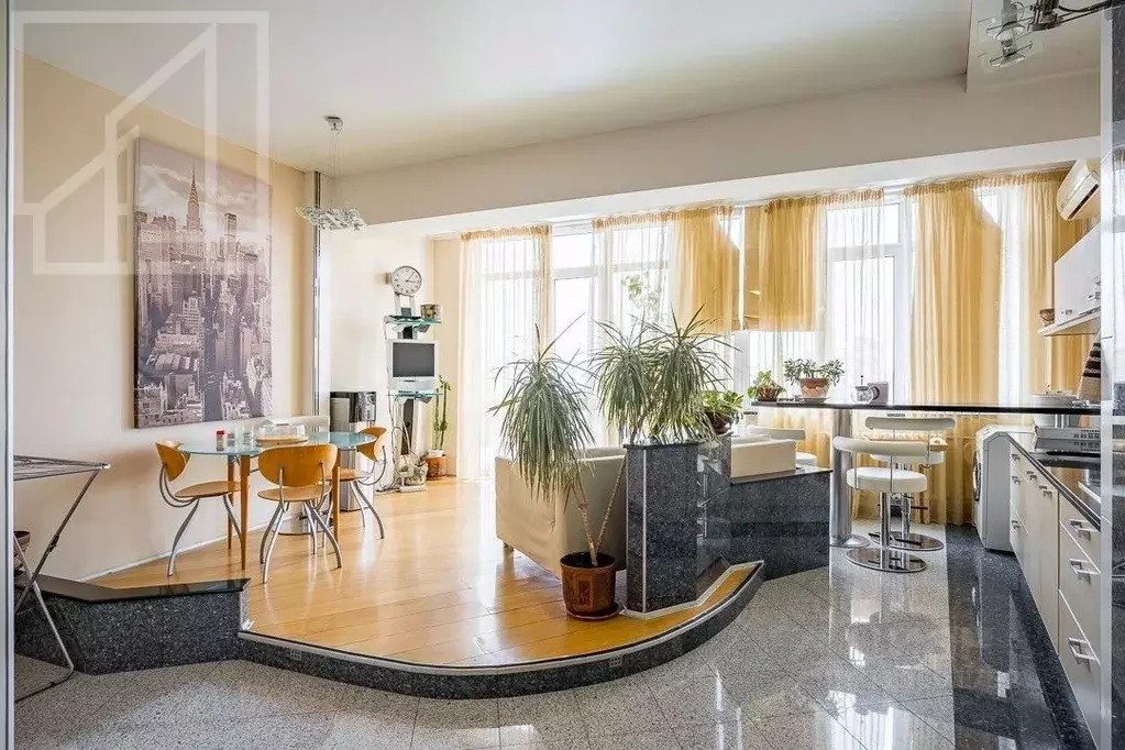 2-к кв. Москва ул. Архитектора Власова, 20 (99.0 м) - Фото 0