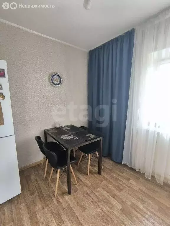 2-комнатная квартира: Новосибирск, Театральная улица, 2А (56 м) - Фото 1