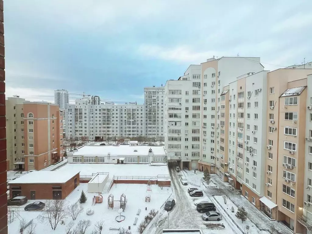 Свободной планировки кв. Свердловская область, Екатеринбург ул. ... - Фото 0