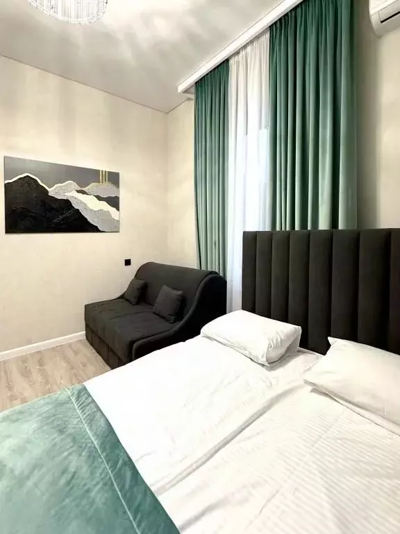 2-к кв. Ставропольский край, Ессентуки ул. Орджоникидзе, 97К1 (78.0 м) - Фото 1