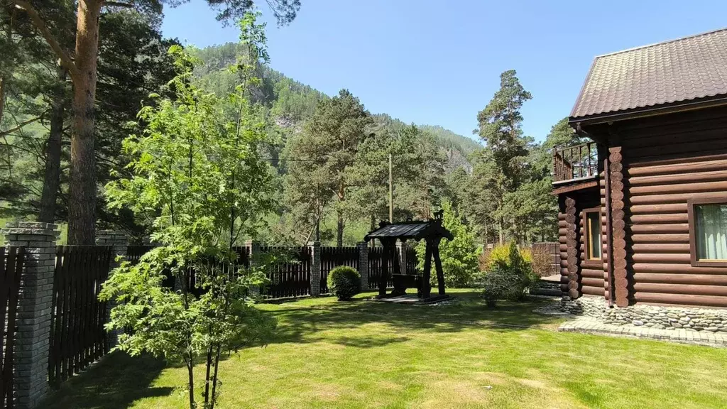 Коттедж в Алтай, Чемальский район, с. Чепош Родниковая ул., 14 (294 м) - Фото 1