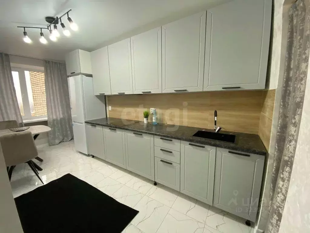 4-к кв. Смоленская область, Смоленск ул. Попова, 64 (73.5 м) - Фото 1