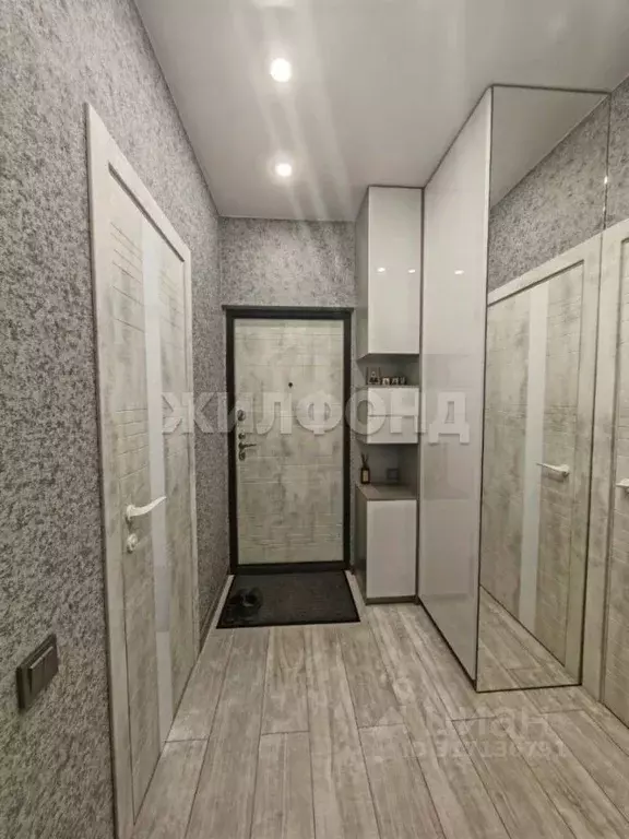 1-к кв. Новосибирская область, Новосибирск ул. Ясный Берег, 13 (42.0 ... - Фото 2