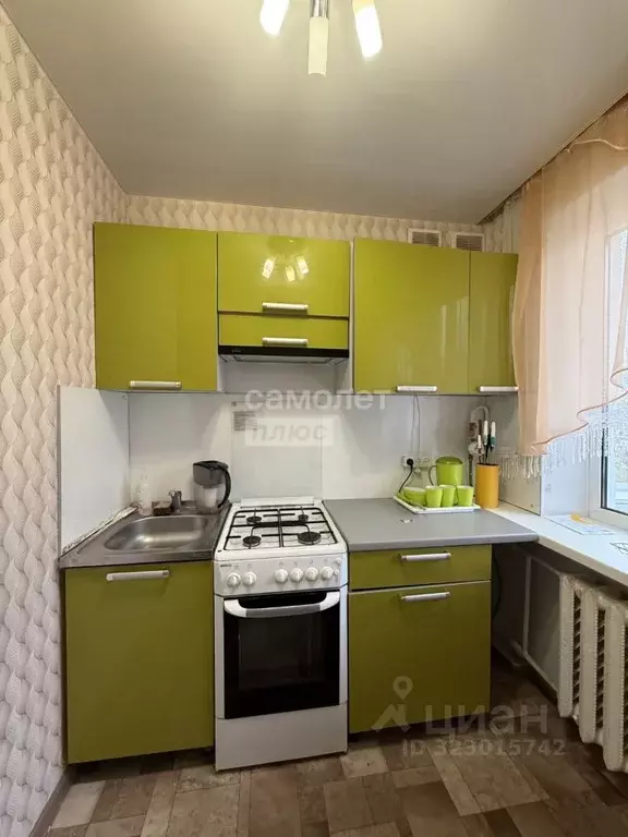 2-к кв. Архангельская область, Коряжма Советская ул., 6 (43.8 м) - Фото 1