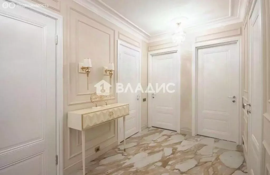 3-комнатная квартира: Красногорск, бульвар Космонавтов, 13 (87.4 м) - Фото 1