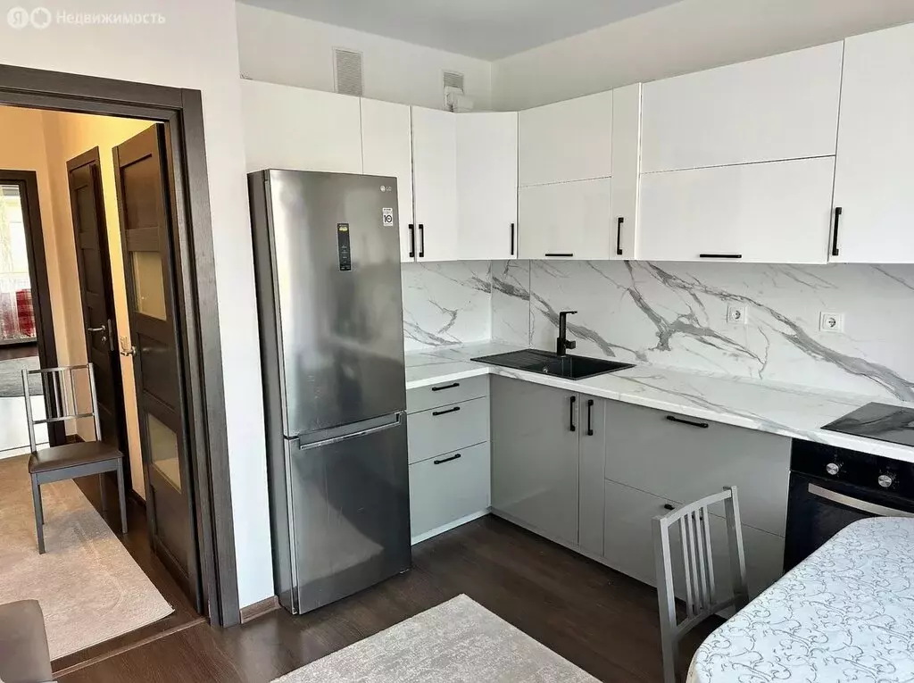 1-комнатная квартира: Калининград, Батальная улица, 98 (41.4 м) - Фото 0