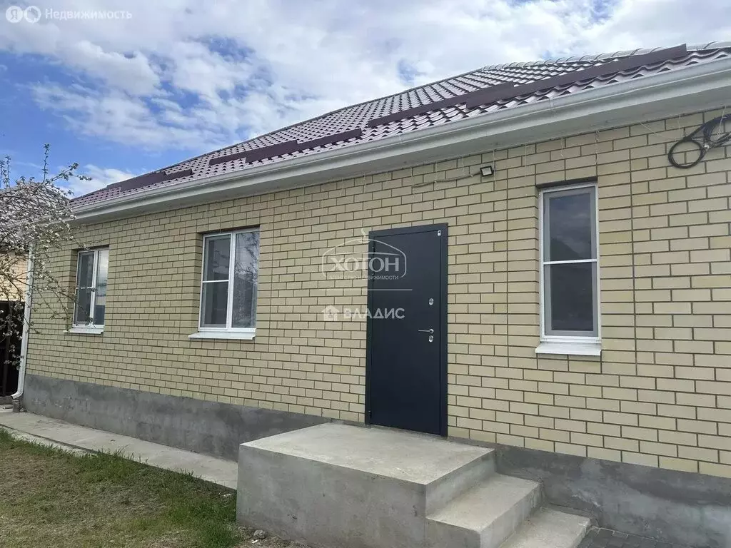 Дом в Элиста, улица Бамб Цецг (103 м) - Фото 1