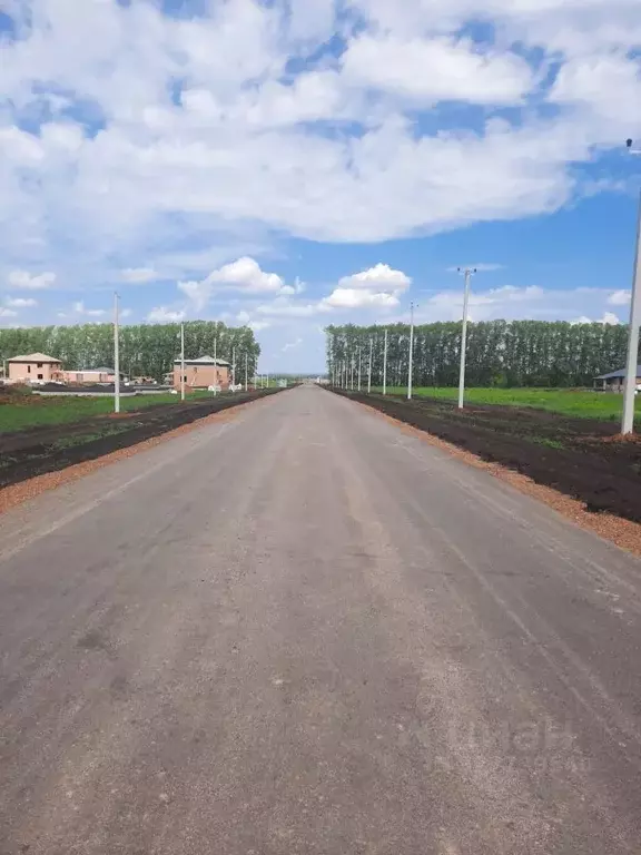 Участок в Башкортостан, Уфимский район, Дмитриевский сельсовет, д. ... - Фото 0