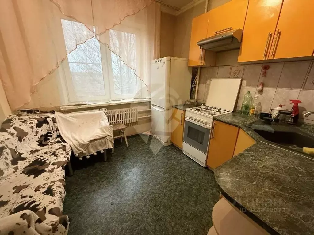1-к кв. Белгородская область, Старый Оскол ул. Крутикова, 17 (38.3 м) - Фото 0