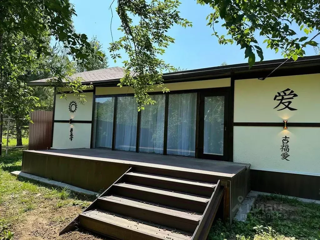 Дом в Краснодарский край, Северский район, Азовское с/пос, Убинская ... - Фото 1