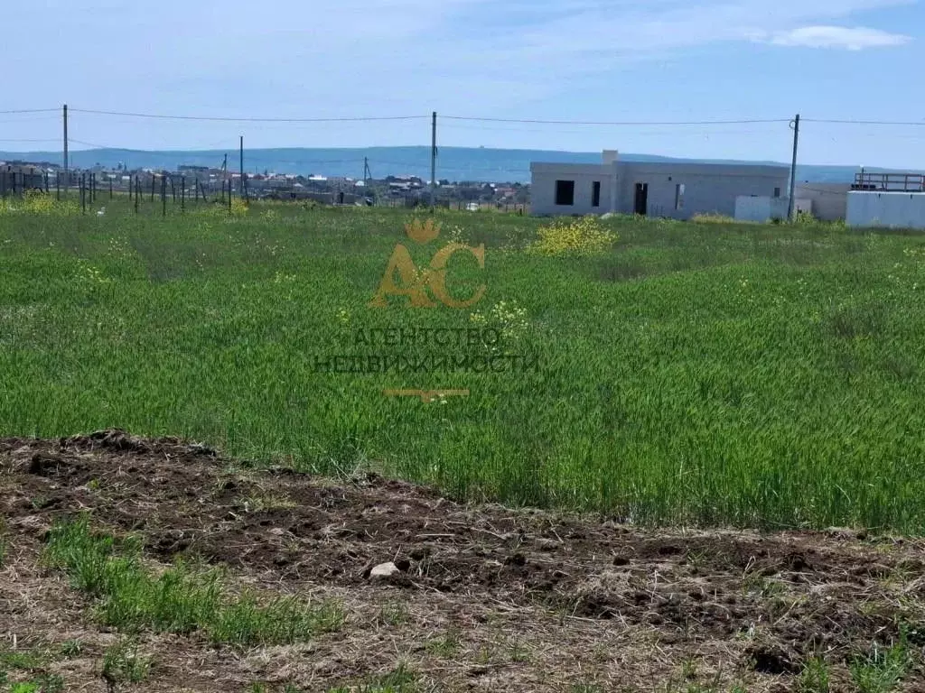 Участок в Крым, Феодосия муниципальный округ, с. Береговое ул. ... - Фото 1
