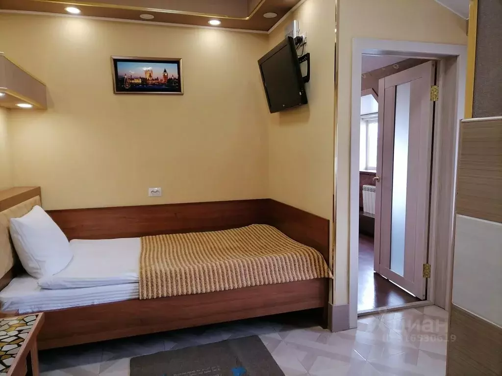 Комната Бурятия, Улан-Удэ Набережная ул., 14к2 (30.0 м) - Фото 0