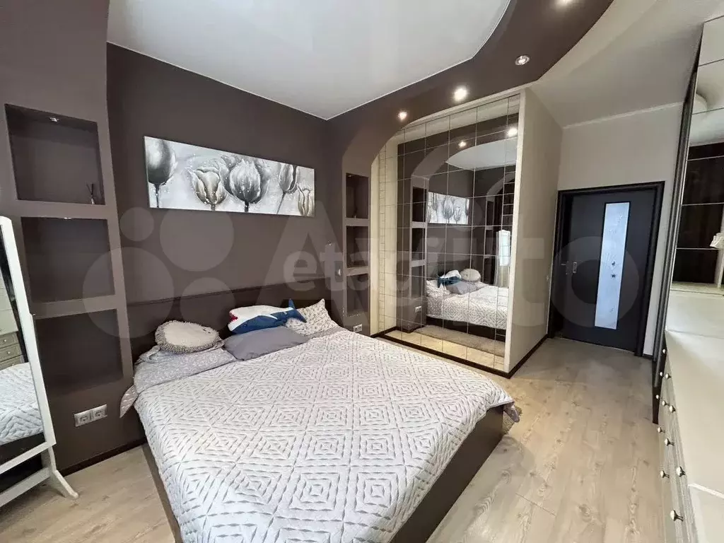 2-к. квартира, 70 м, 7/17 эт. - Фото 0