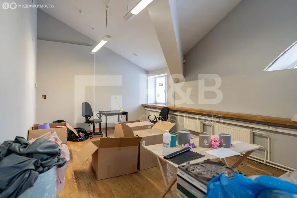 Офис (215.6 м) - Фото 1