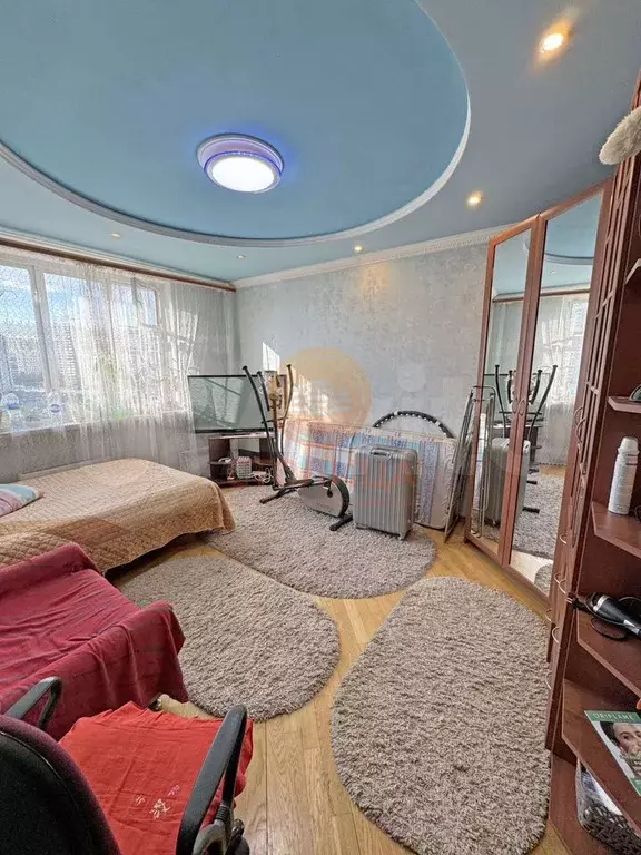 Комната 60 м в 3-к., 9/14 эт. - Фото 1