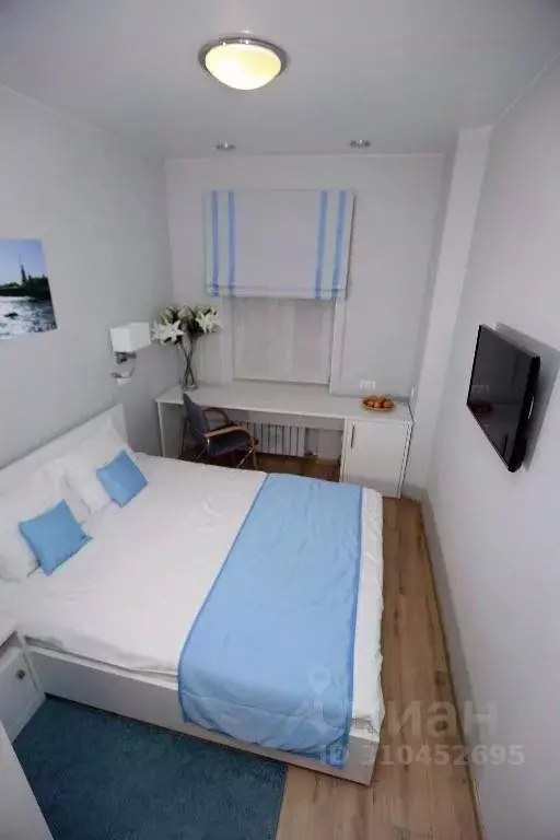 Комната Санкт-Петербург 7-я Красноармейская ул., 19 (12.0 м) - Фото 0