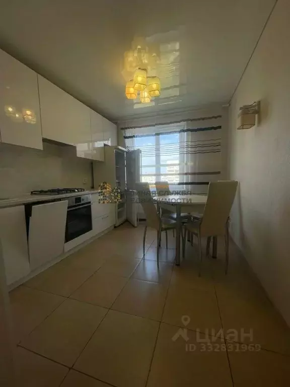 3-к кв. Башкортостан, Уфа ул. Джалиля Киекбаева, 15 (63.0 м) - Фото 1