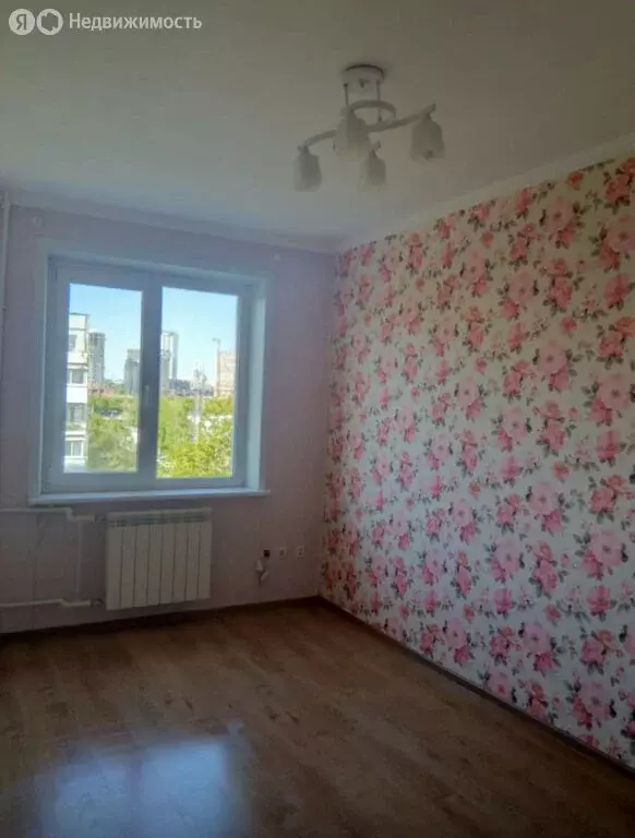 3-комнатная квартира: Самара, улица Челюскинцев, 17 (51.7 м) - Фото 0