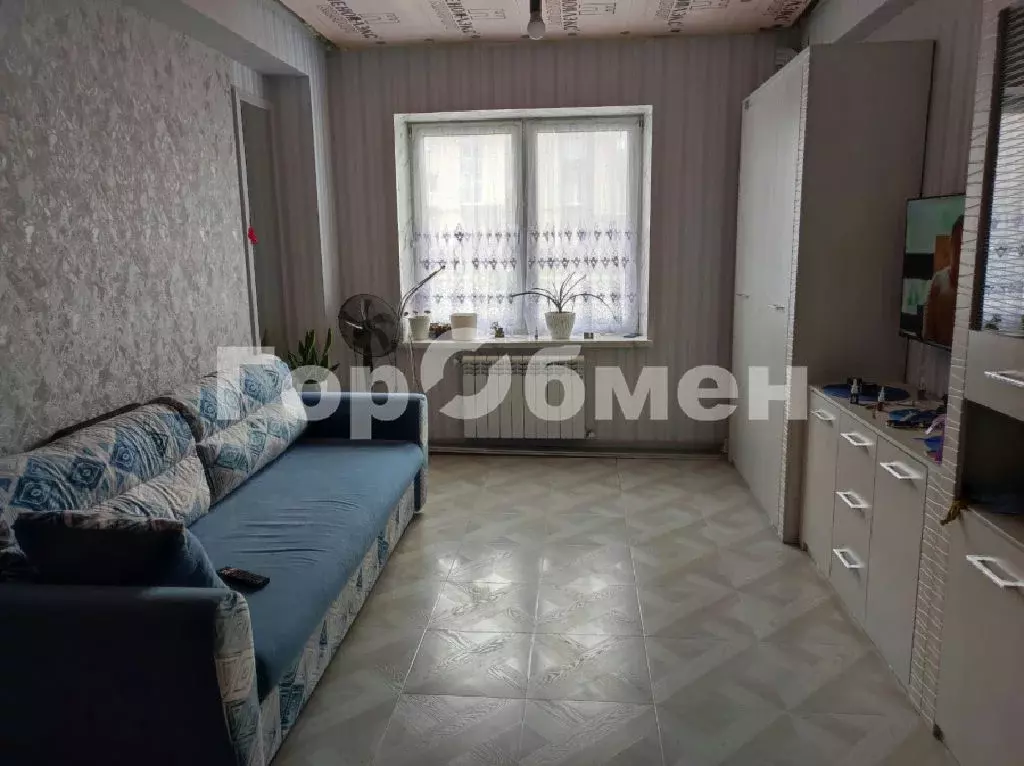 Продается 2-комнатная квартира - Фото 1