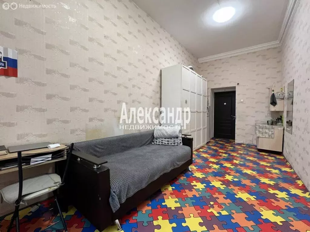 1к в 8-комнатной квартире (16.9 м) - Фото 2