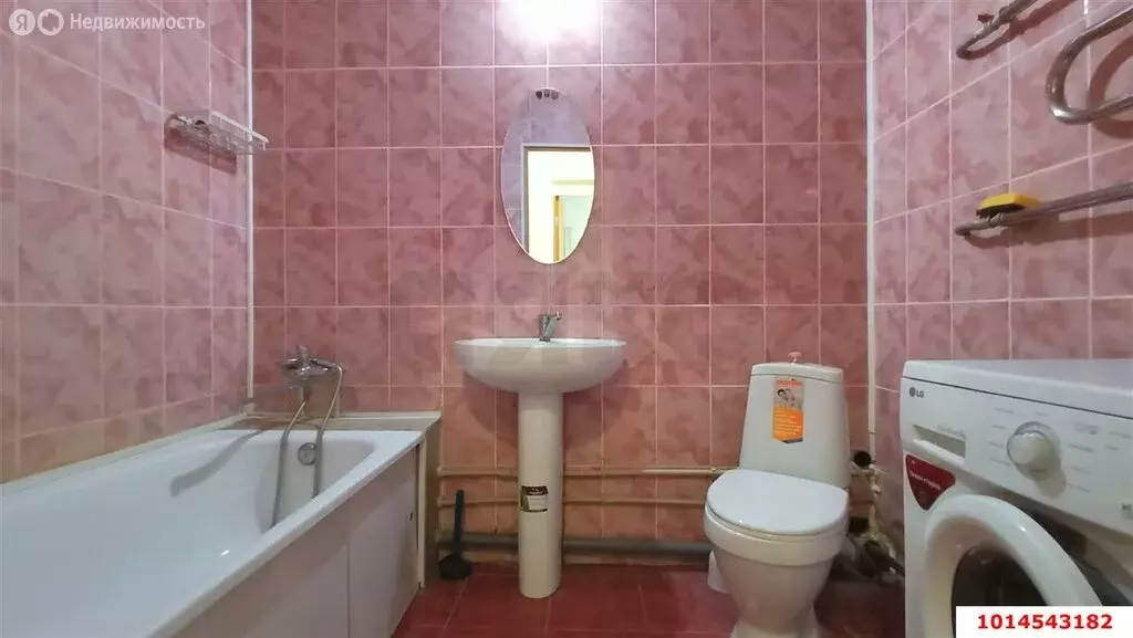 1-комнатная квартира: Краснодар, Гаражная улица, 79 (47 м) - Фото 0