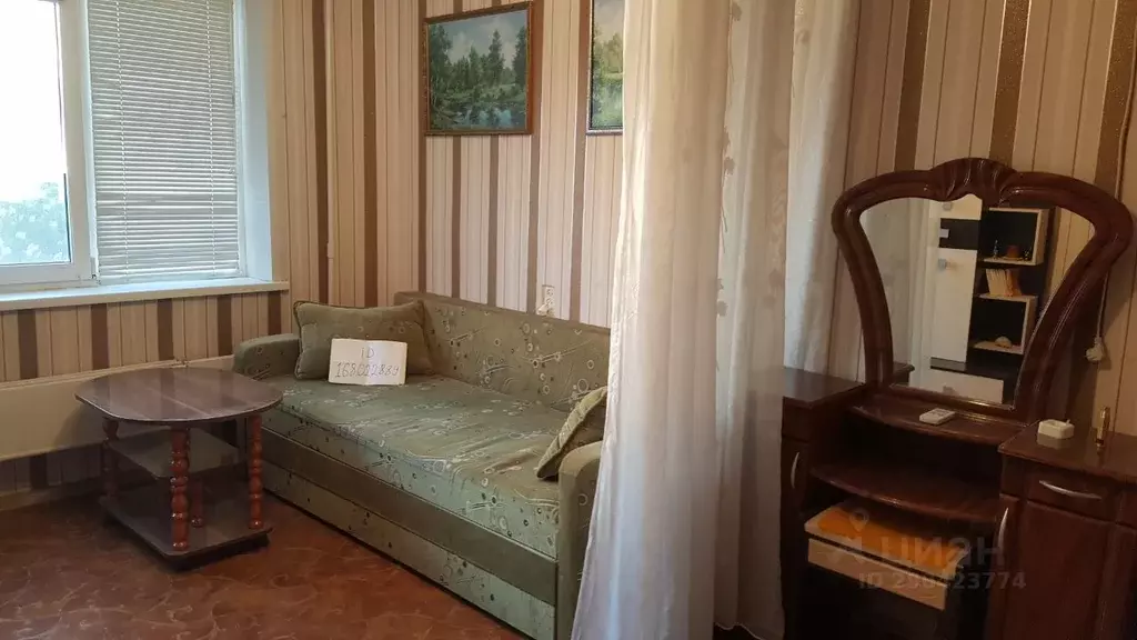 1-к кв. Крым, Щелкино Ленинский район, 3-й мкр, 90 (35.0 м) - Фото 1