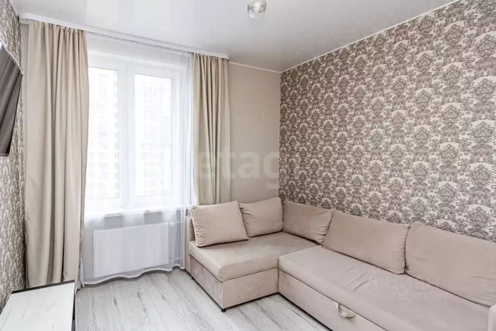 1-к кв. Тюменская область, Тюмень ул. Фармана Салманова, 26к2 (30.7 м) - Фото 1