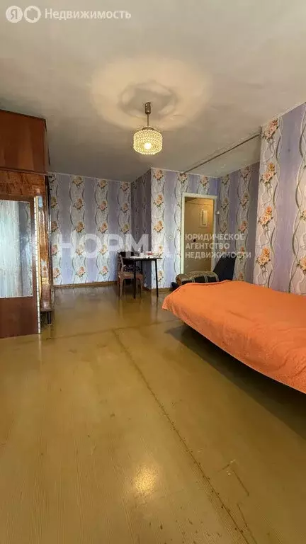 1-комнатная квартира: Октябрьский, Комсомольская улица, 19 (32.2 м) - Фото 0
