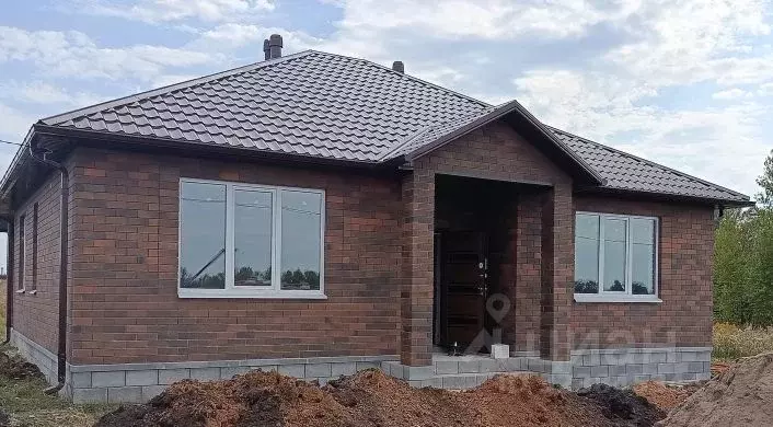 Дом в Белгородская область, Строитель Яковлевский городской округ, ул. ... - Фото 1