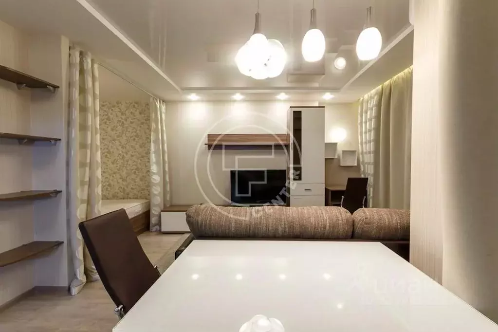 Студия Свердловская область, Екатеринбург ул. Юмашева, 1 (45.0 м) - Фото 2