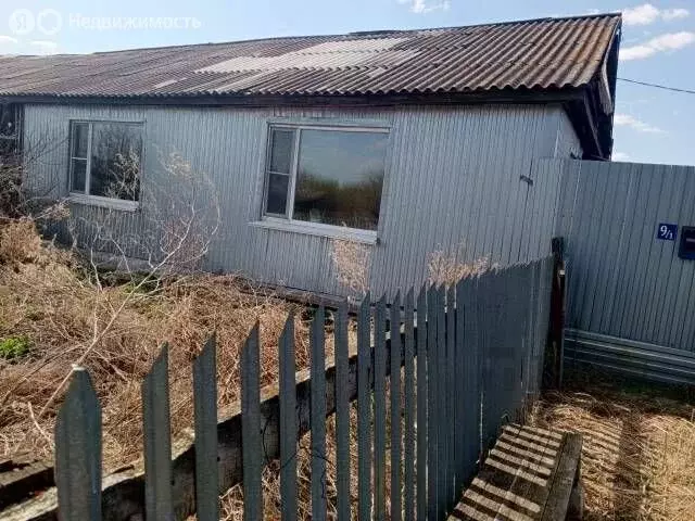 Дом в Челябинская область, Карталинский муниципальный округ, село ... - Фото 0