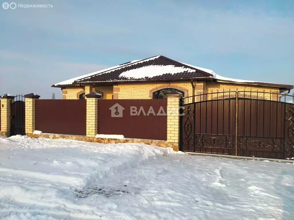 Дом в село Репное, Творческая улица (136.8 м) - Фото 1