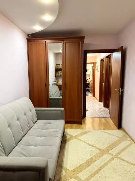 3-к кв. Волгоградская область, Волгоград Жилгородок мкр, ул. Гейне ... - Фото 2