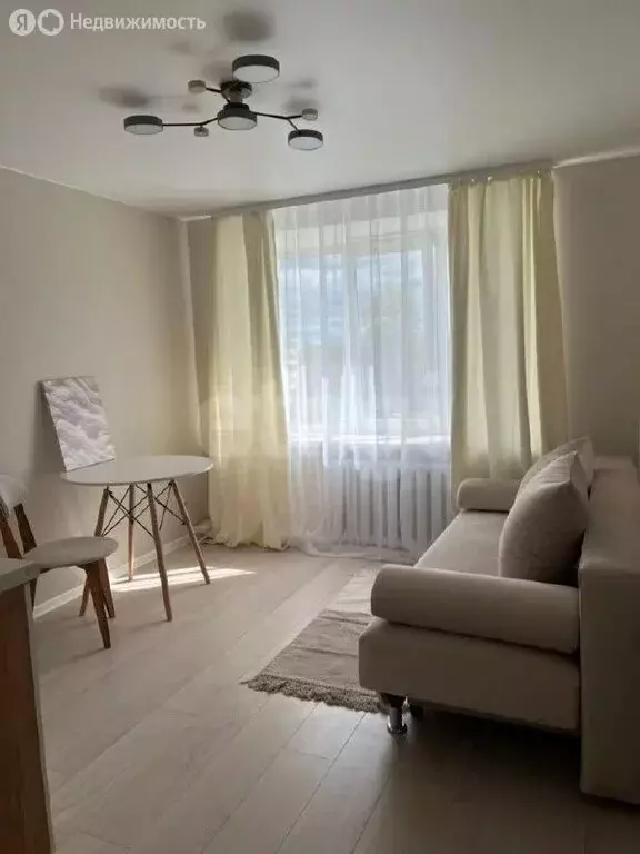 Квартира-студия: Пермь, улица Охотников, 22 (17 м) - Фото 1