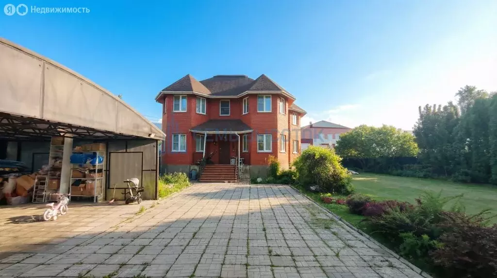 Дом в микрорайон Львовский, Садовая улица, 27 (314.7 м) - Фото 1