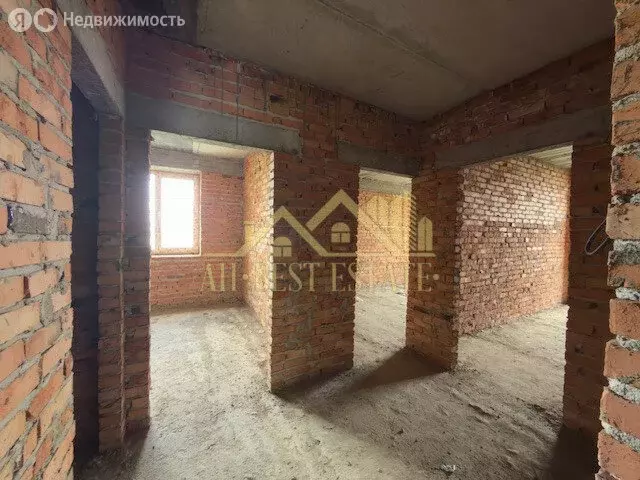 2-комнатная квартира: Владикавказ, улица Билара Кабалоева, 1 (85 м) - Фото 1