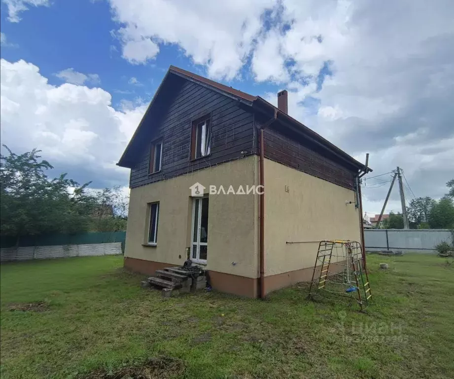 Дом в Калининградская область, Гурьевск Клубничка СНТ, ул. Центральная ... - Фото 1