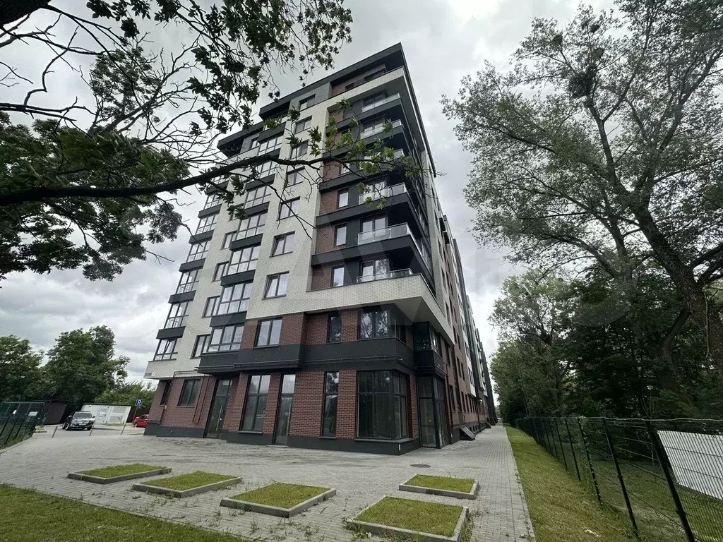 2-к. квартира, 63 м, 1/9 эт. - Фото 0